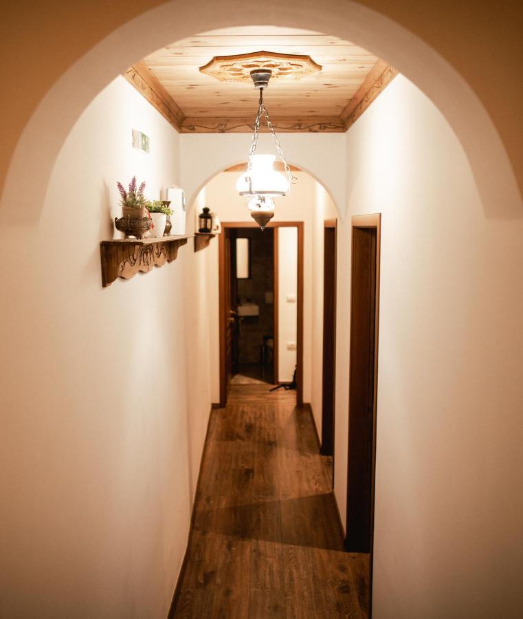 4 Rooms Since 1950 Gjirokastër Екстериор снимка