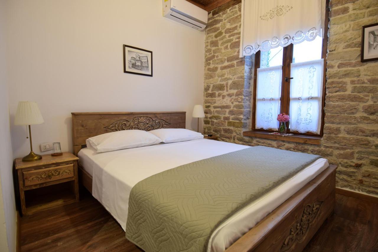 4 Rooms Since 1950 Gjirokastër Екстериор снимка