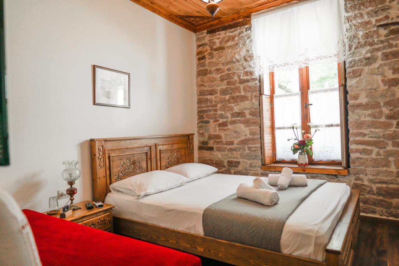 4 Rooms Since 1950 Gjirokastër Екстериор снимка
